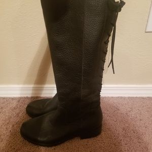 Soft Sharnell calf lace up Black Boots - size 8.5